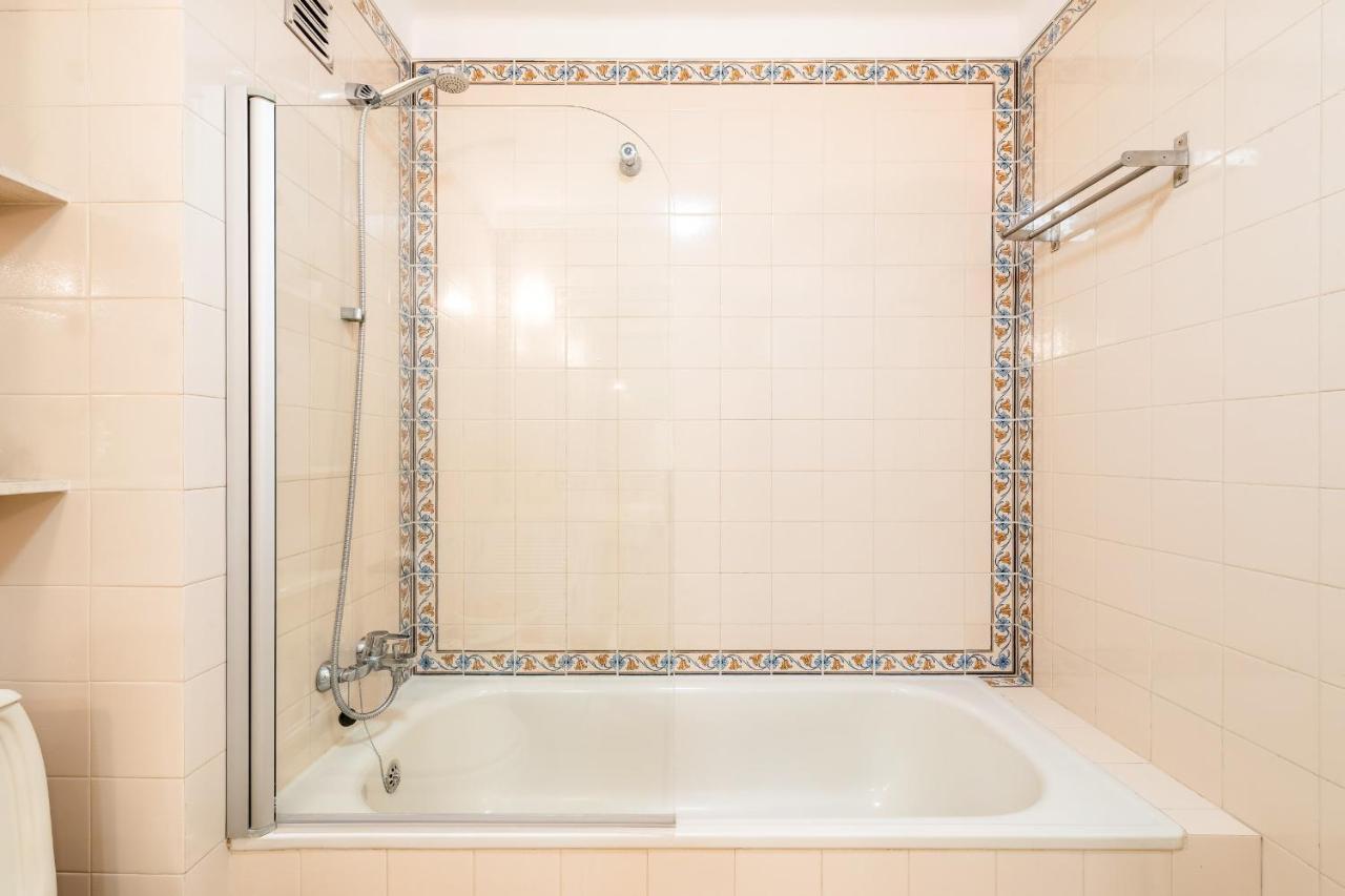 Guestready - Minimalist Downtown Apt With Terrace Apartment Carcavelos  Ngoại thất bức ảnh